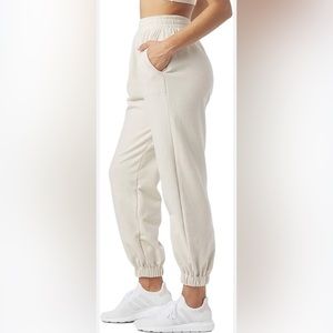 Zara Womens Elastic Waistband Jogger Pants Beige Size S, beige color !!!